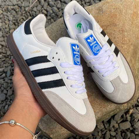 adidas samba replica|adidas sambas replacement.